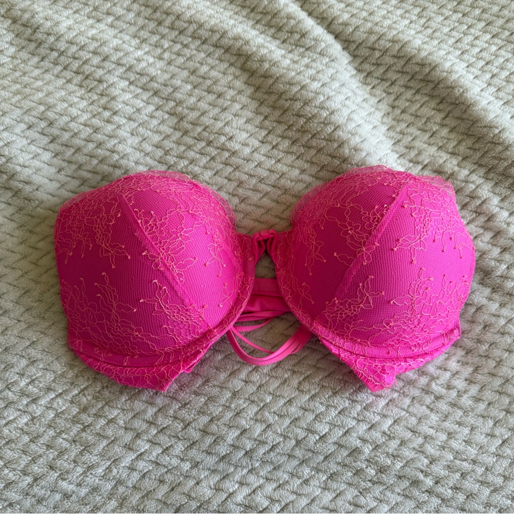 Victoria’s Secret bra